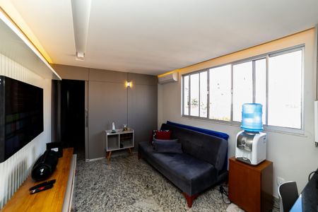 Apartamento para alugar com 56m², 2 quartos e 2 vagas Apartamento para alugar com 56m², 2 quartos e 2 vagasSala