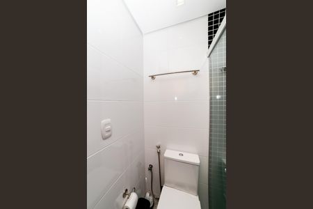 Apartamento para alugar com 56m², 2 quartos e 2 vagas Apartamento para alugar com 56m², 2 quartos e 2 vagasBanheiro da Suíte