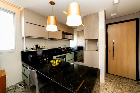 Apartamento para alugar com 56m², 2 quartos e 2 vagas Apartamento para alugar com 56m², 2 quartos e 2 vagasCozinha e Área de Serviço
