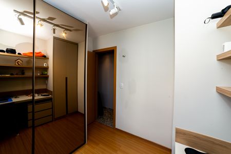 Apartamento para alugar com 56m², 2 quartos e 2 vagas Apartamento para alugar com 56m², 2 quartos e 2 vagasQuarto