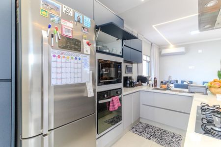 Apartamento à venda com 118m², 2 quartos e 1 vagaCozinha