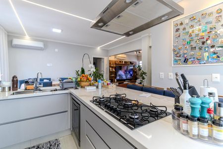 Apartamento à venda com 118m², 2 quartos e 1 vagaCozinha