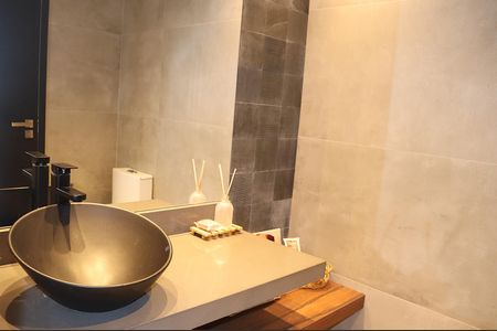 Apartamento à venda com 110m², 2 quartos e 1 vagaBanheiro Social