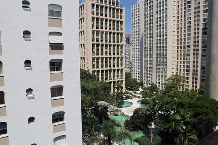 Apartamento à venda com 110m², 2 quartos e 1 vagaVista do Dormitório 2