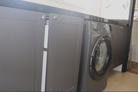 Apartamento à venda com 110m², 2 quartos e 1 vagaÁrea de Serviço