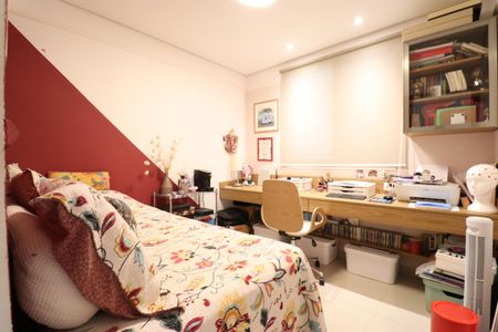 Apartamento à venda com 69m², 2 quartos e 1 vagaQuarto 