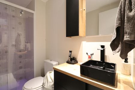 Apartamento à venda com 69m², 2 quartos e 1 vagaBanheiro Social 