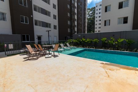Apartamento para alugar com 46m², 2 quartos e 1 vaga Apartamento para alugar com 46m², 2 quartos e 1 vagaÁrea comum - Piscina