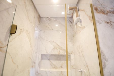 Studio para alugar com 30m², 1 quarto e 1 vaga Studio para alugar com 30m², 1 quarto e 1 vagaBanheiro