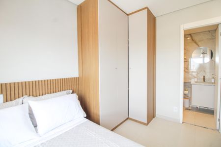 Studio para alugar com 30m², 1 quarto e 1 vaga Studio para alugar com 30m², 1 quarto e 1 vagaQuarto