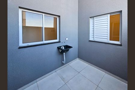 Apartamento à venda com 52m², 2 quartos e 1 vaga Apartamento à venda com 52m², 2 quartos e 1 vagaÁrea de Serviço