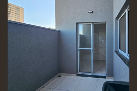 Apartamento à venda com 52m², 2 quartos e 1 vaga Apartamento à venda com 52m², 2 quartos e 1 vagaÁrea de Serviço