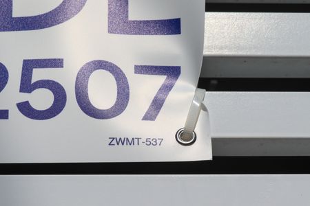 Apartamento à venda com 52m², 2 quartos e 1 vaga Apartamento à venda com 52m², 2 quartos e 1 vagaFachada