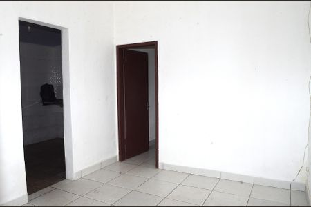 Sala de casa para alugar com 2 quartos, 30m² em Goiânia, Belo Horizonte