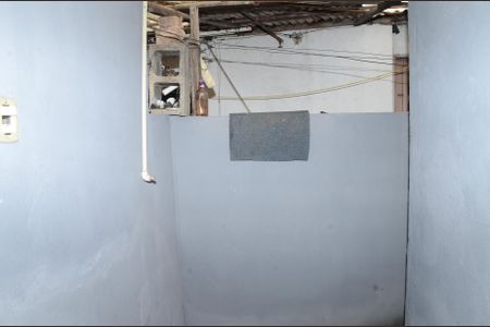 Casa para alugar com 30m², 2 quartos e sem vagaÁrea de Serviço