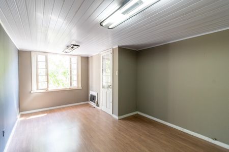 Casa à venda com 320m², 5 quartos e 2 vagasQuarto 1