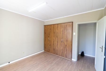 Casa à venda com 320m², 5 quartos e 2 vagasQuarto 2