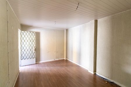 Casa à venda com 320m², 5 quartos e 2 vagasQuarto 5