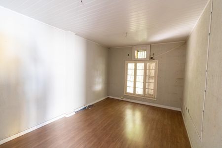 Casa à venda com 320m², 5 quartos e 2 vagasQuarto 5