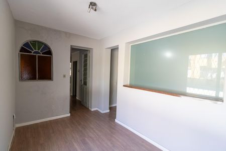 Casa à venda com 320m², 5 quartos e 2 vagasQuarto 4