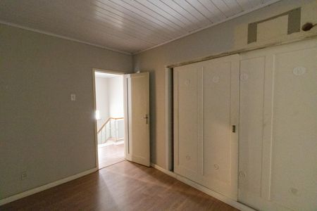 Casa à venda com 320m², 5 quartos e 2 vagasQuarto 3