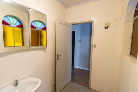 Casa à venda com 320m², 5 quartos e 2 vagasBanheiro 2
