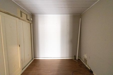 Casa à venda com 320m², 5 quartos e 2 vagasQuarto 3