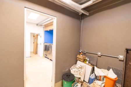 Casa à venda com 320m², 5 quartos e 2 vagasDespensa