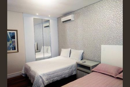 Casa de Condomínio à venda com 5 quartos, 548m² em Cidade Tamboré, Santana de Parnaíba