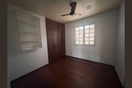 Casa à venda com 4 quartos, 633m² em Fernão Dias, Belo Horizonte