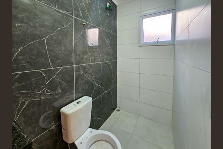 Apartamento à venda com 90m², 2 quartos e 1 vaga Apartamento à venda com 90m², 2 quartos e 1 vagaBanheiro da Suíte