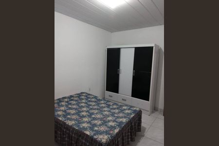 Quarto de casa para alugar com 1 quarto, 40m² em Ratones, Florianópolis