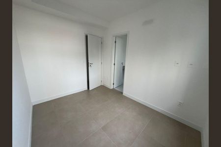 Apartamento à venda com 2 quartos, 76m² em Campestre, Santo André