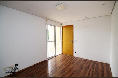 Apartamento para alugar com 52m², 2 quartos e 1 vaga Apartamento para alugar com 52m², 2 quartos e 1 vagaSala