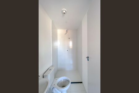 Banheiro de kitnet/studio para alugar com 1 quarto, 17m² em Mooca, São Paulo