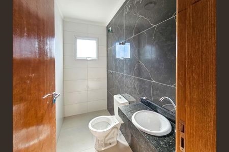 Apartamento à venda com 88m², 2 quartos e 1 vaga Apartamento à venda com 88m², 2 quartos e 1 vagaBanheiro