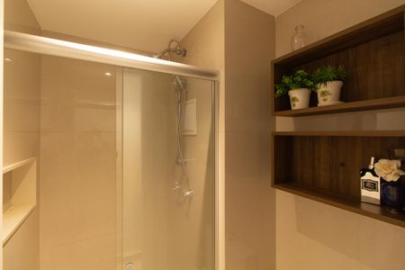 Apartamento para alugar com 39m², 1 quarto e 1 vaga Apartamento para alugar com 39m², 1 quarto e 1 vagaBanheiro da Suíte