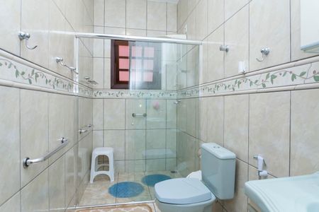 Casa de condomínio à venda com 418m², 4 quartos e 6 vagasBanheiro suite 2