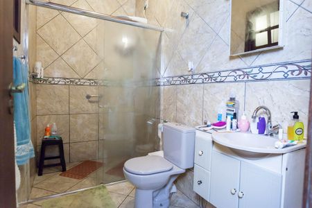 Casa de condomínio à venda com 418m², 4 quartos e 6 vagasBanheiro suite 4