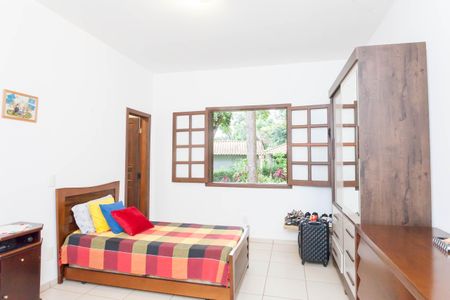 Casa de condomínio à venda com 418m², 4 quartos e 6 vagassuite 1