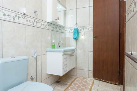 Casa de condomínio à venda com 418m², 4 quartos e 6 vagasBanheiro suite 2