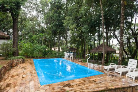 Casa de condomínio à venda com 418m², 4 quartos e 6 vagasPiscina