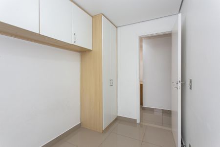 Apartamento à venda com 66m², 3 quartos e 2 vagas Apartamento à venda com 66m², 3 quartos e 2 vagasQuarto 2