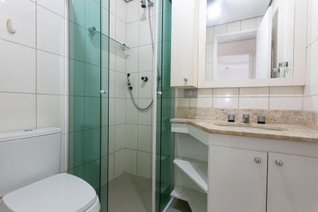 Apartamento à venda com 66m², 3 quartos e 2 vagas Apartamento à venda com 66m², 3 quartos e 2 vagasBanheiro Social