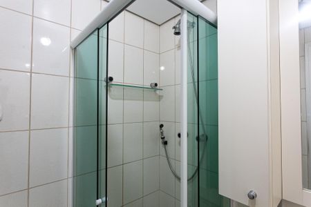 Apartamento à venda com 66m², 3 quartos e 2 vagas Apartamento à venda com 66m², 3 quartos e 2 vagasBanheiro Social