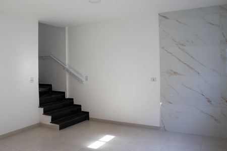 Apartamento à venda com 99m², 2 quartos e 1 vaga Apartamento à venda com 99m², 2 quartos e 1 vagaSala/Cozinha