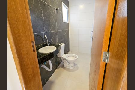 Apartamento à venda com 99m², 2 quartos e 1 vaga Apartamento à venda com 99m², 2 quartos e 1 vagaBanheiro