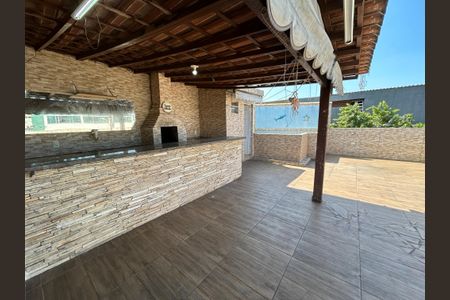 Casa para alugar com 250m², 2 quartos e sem vagaTerraço