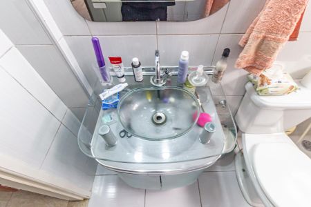 Apartamento à venda com 60m², 2 quartos e sem vagaBanheiro