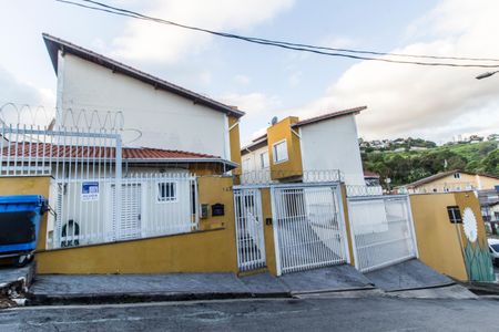 Casa de condomínio para alugar com 86m², 3 quartos e 1 vagaVista da Rua
